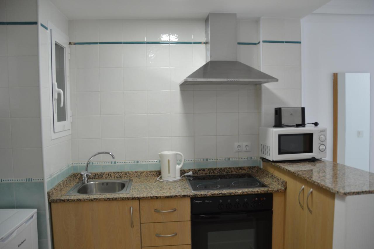 Apts Ara With Pool Benidorm Esterno foto