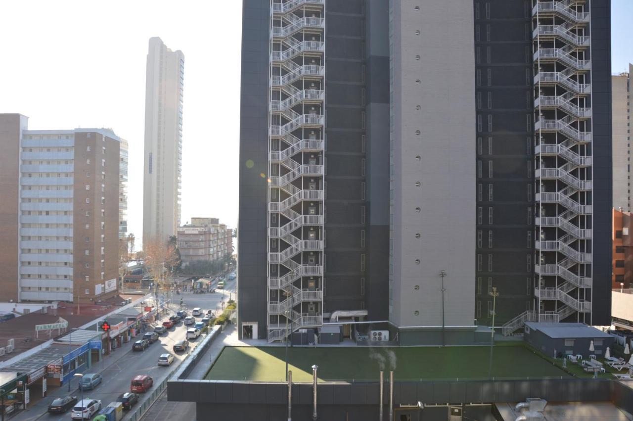 Apts Ara With Pool Benidorm Esterno foto