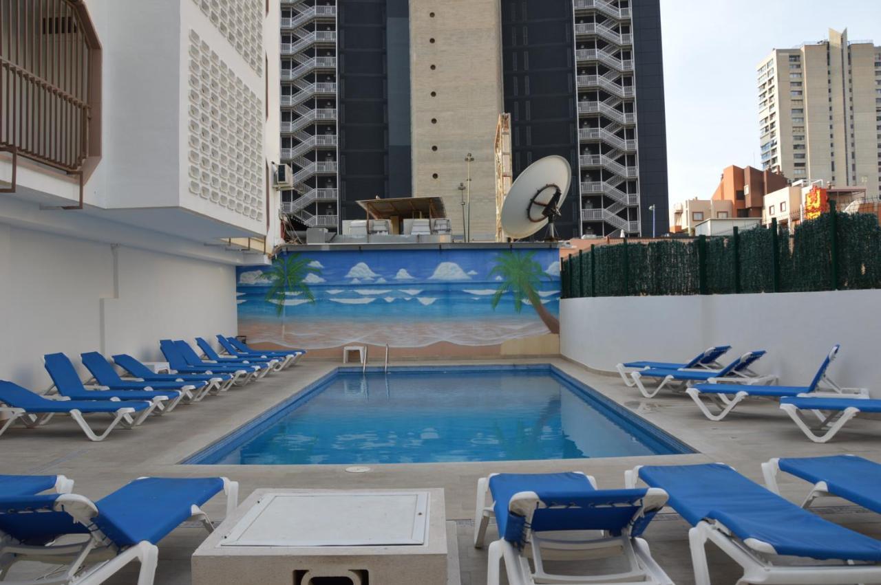 Apts Ara With Pool Benidorm Esterno foto