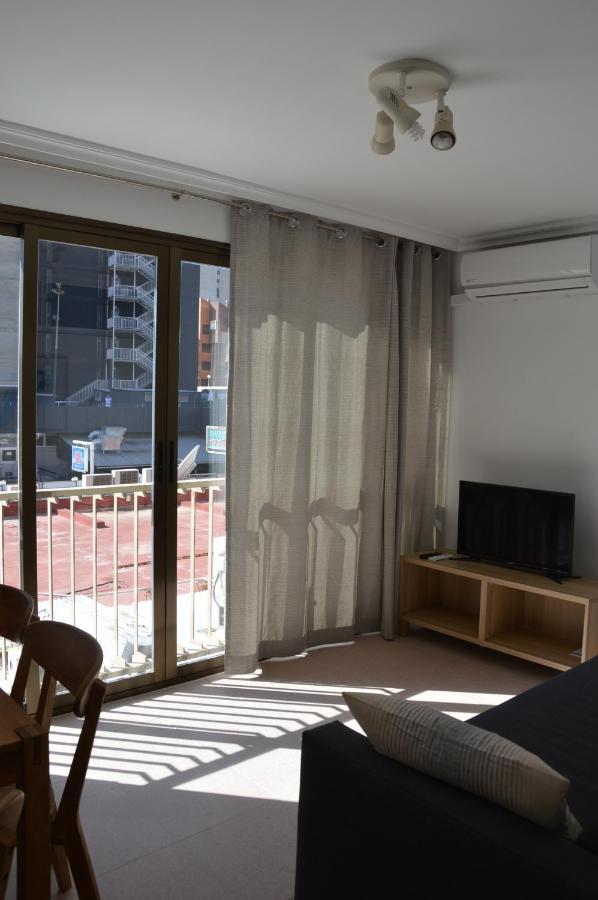 Apts Ara With Pool Benidorm Esterno foto